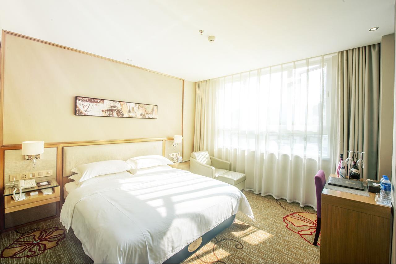 Rui Xin International Hotel Shenzhen Dış mekan fotoğraf