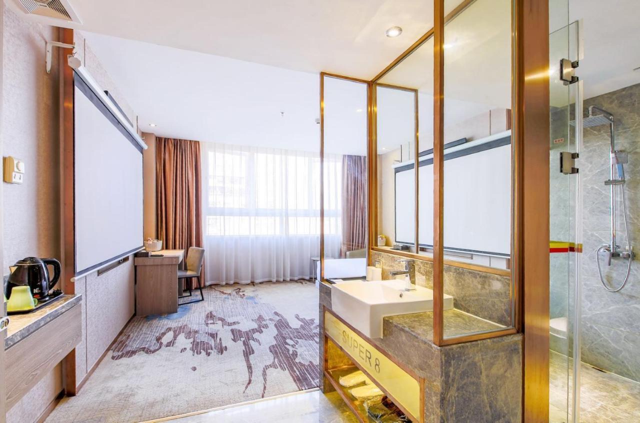 Rui Xin International Hotel Shenzhen Dış mekan fotoğraf